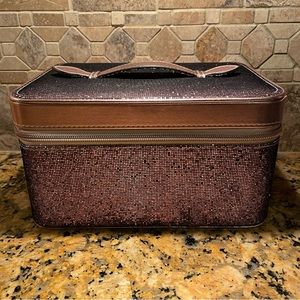 Beauty cosmetics case - shimmer